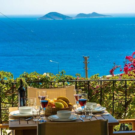 Azure Apartment With Sea View In Kalkan Ngoại thất bức ảnh