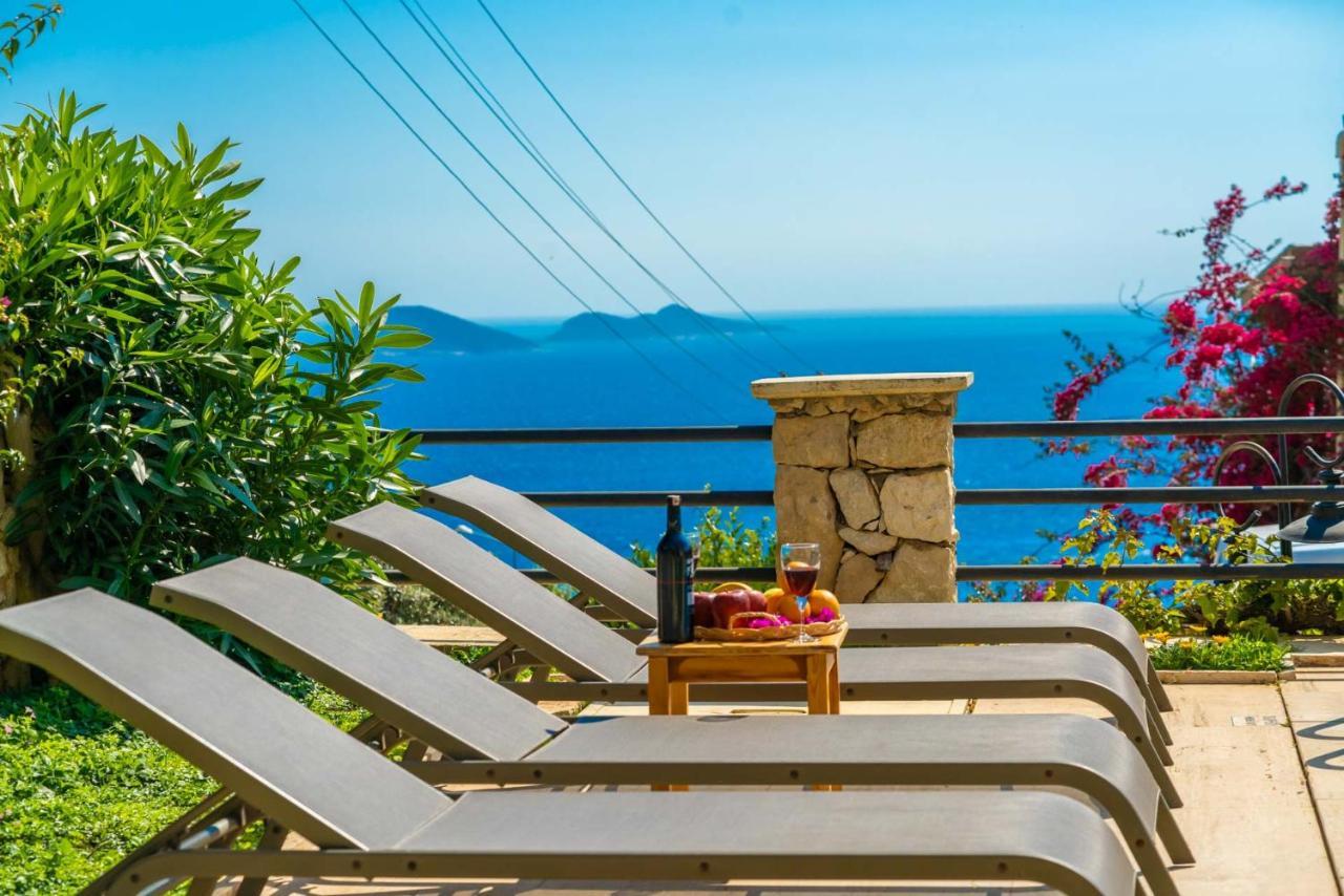 Azure Apartment With Sea View In Kalkan Ngoại thất bức ảnh