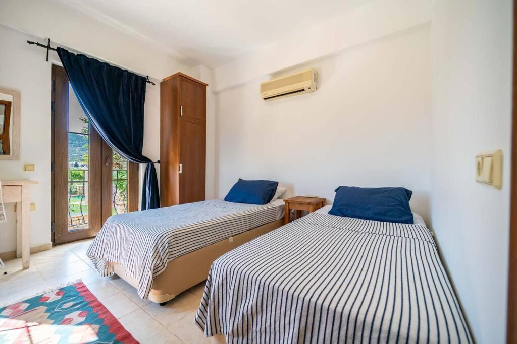 Azure Apartment With Sea View In Kalkan Ngoại thất bức ảnh