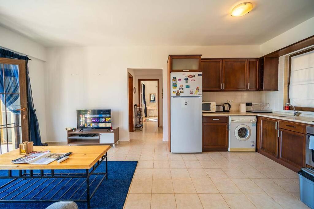 Azure Apartment With Sea View In Kalkan Ngoại thất bức ảnh
